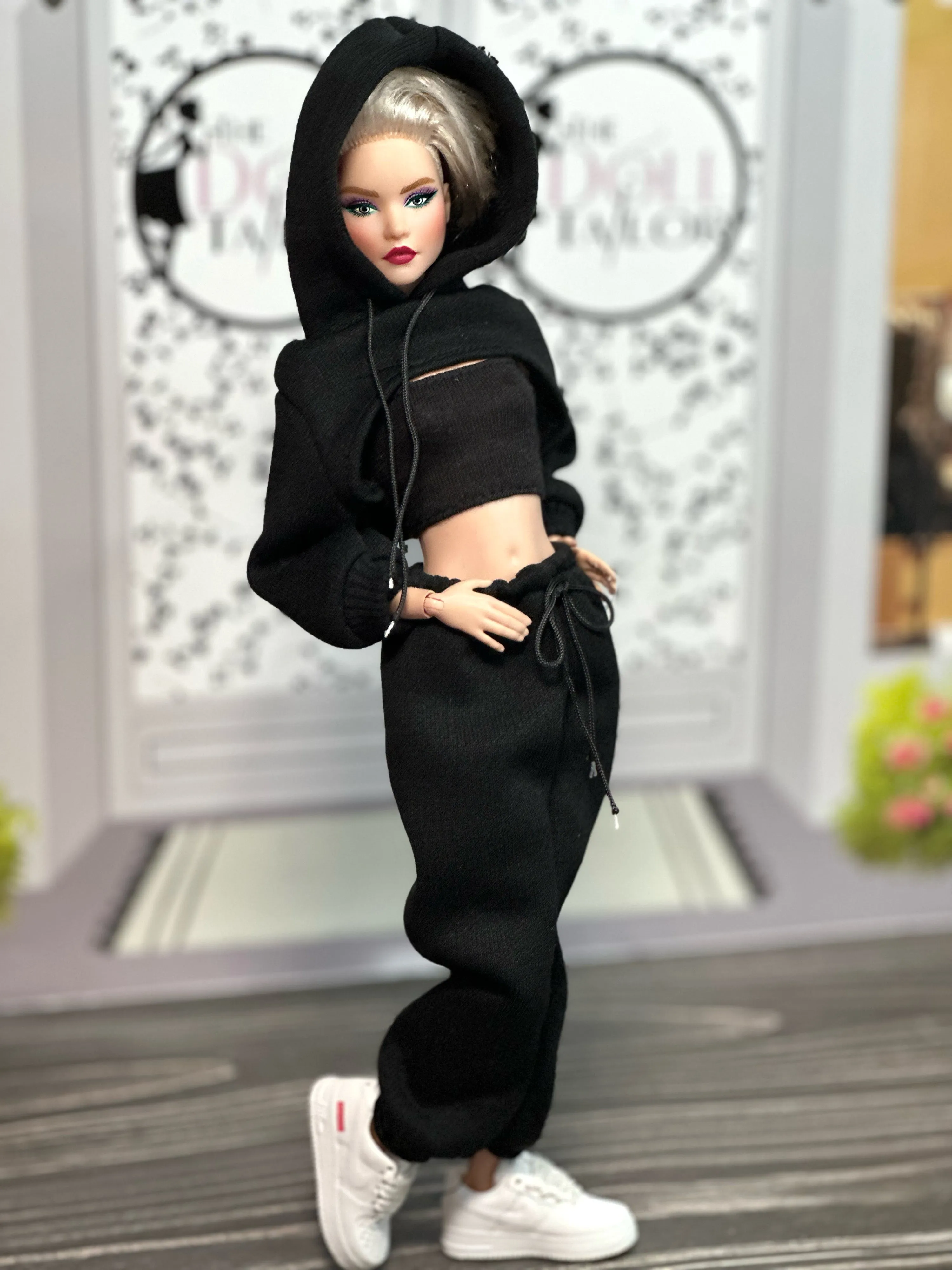 Black hoodie sweatpants for  Barbie dolls